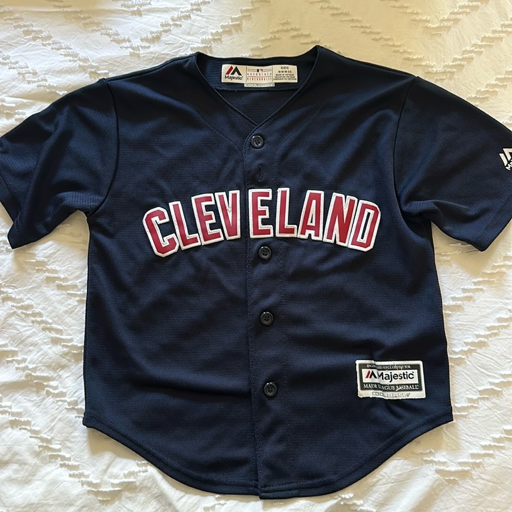Youth Cleveland Indians/Guardians jersey. M 5/6